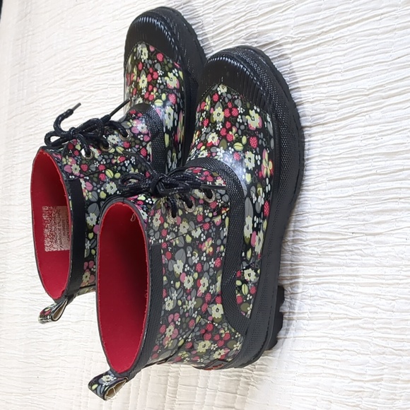 WIND RIVER Size 7 Rubber Booties - Picture 3 of 8